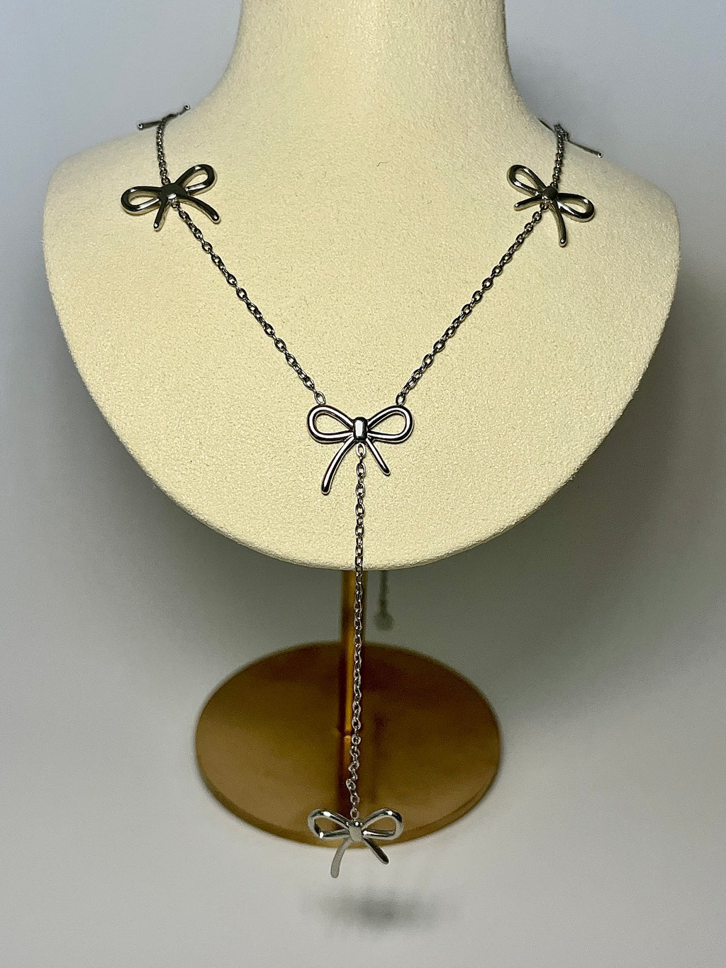 Collier Anna